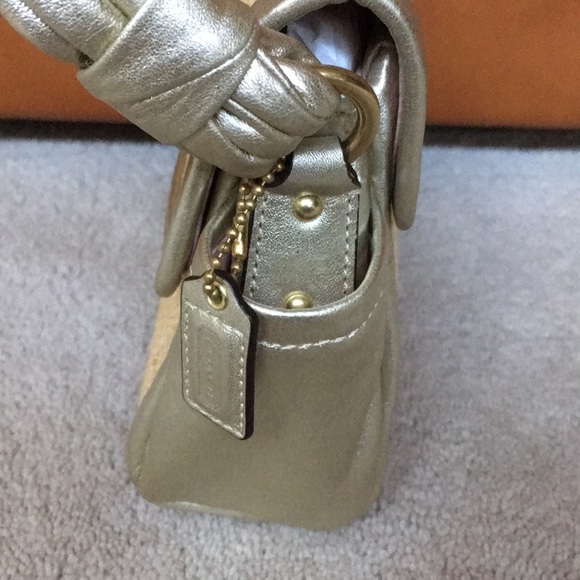 NWT COACH mini straw bag - Picture 2 of 6